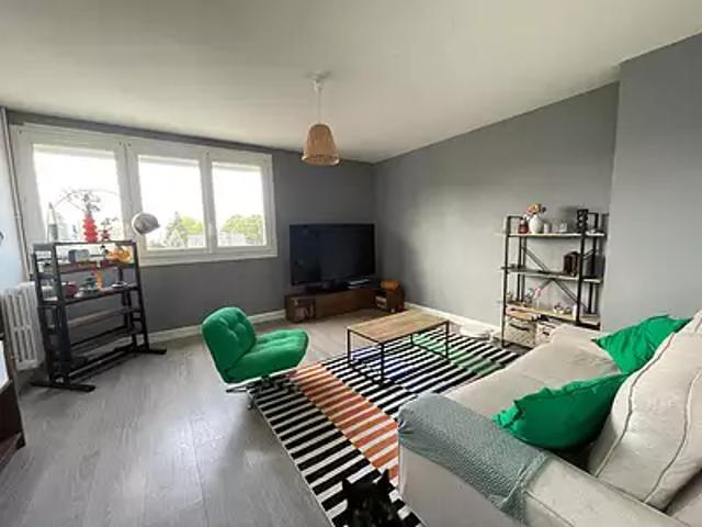 Joué lès Tours 37300 Location appartement 3 pièces t3 cave
