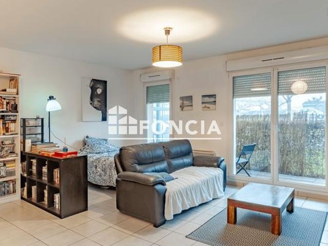 Joué lès Tours – Quartier Alouette – Studio vendu loué avec terrasse et parkings