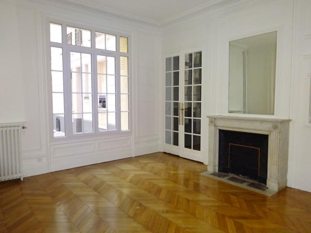 Jouffroy, 75017, 3 pièces, 92.17 m2
