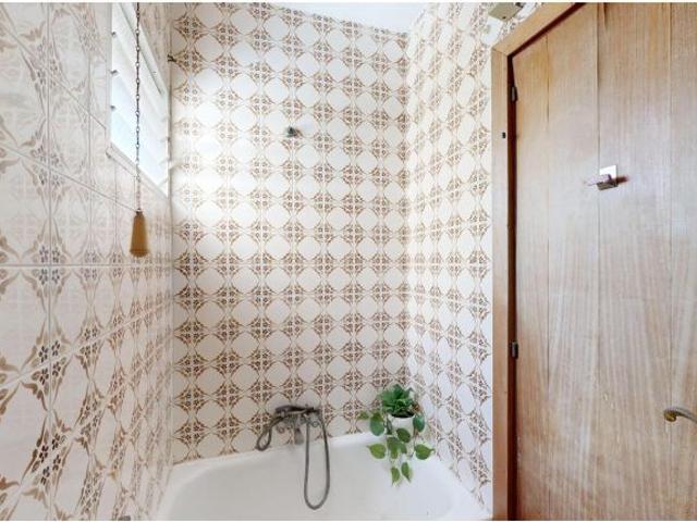 Joya Histórica en Calle Caballero: 180 m2 de Pura Potencialidad