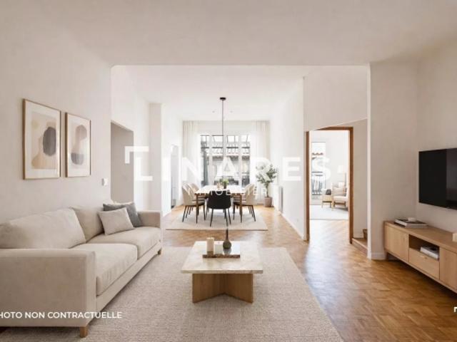 JOYAU BRUT Appartement T3 de 74m2 Terrasse 30m2 13007 SAINT VICTOR