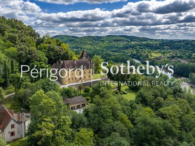 Joyau du Périgord Noir 1150m² Sarlat la Canéda