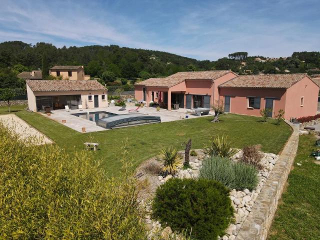 Joyeuse Vente Maison 07
