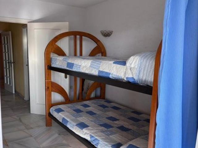 Joyita en Torrox: Terraza de ensueño, vistas despejadas y ubicación prime