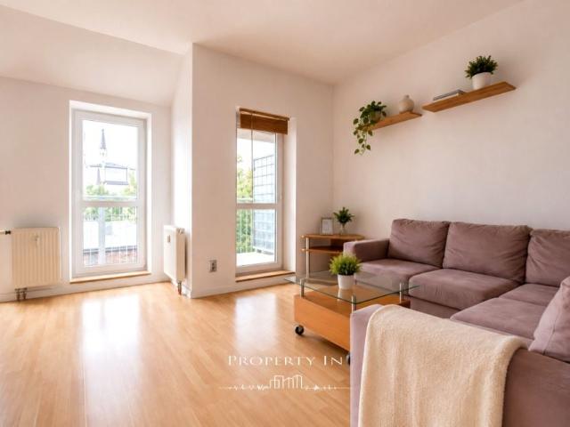 Józefa Chłopickiego 69 m², Warszawa