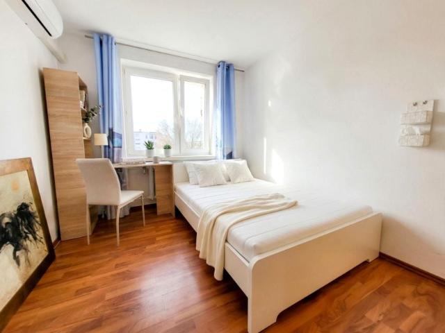Gen. Tadeusza Bora Komorowskiego 55 m², Warszawa