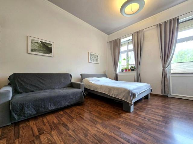 Józefa Montwiłła Mireckiego 32,50 m², Kraków