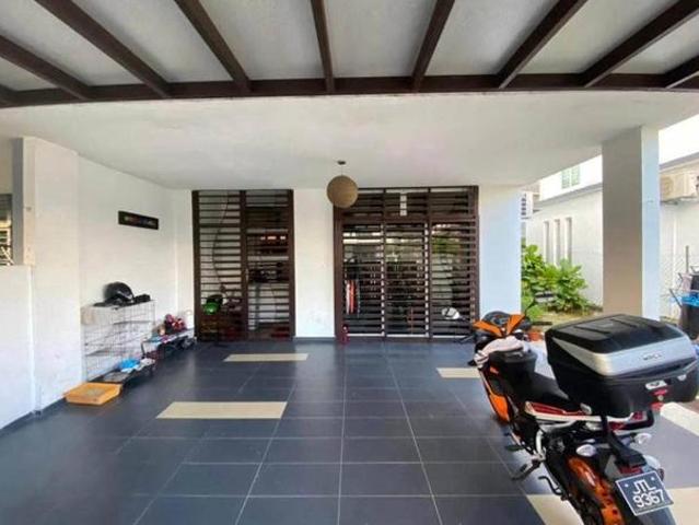 JLN BESTARI l TMN MUTIARA RINI l RUMAH LUAS l MATURE AREA l NEAR CIQ l