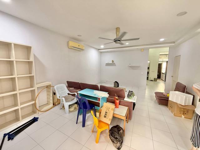 Jln Indah 29 Bukit Indah GateGuarded 15 storey terrace house 20x70