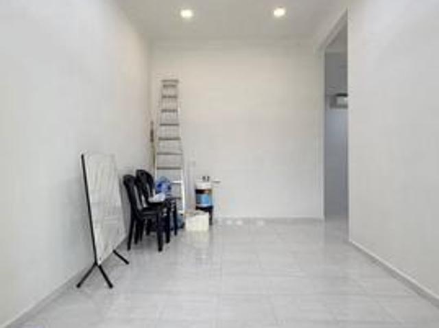 Jln NB2 Tmn Nusa Bestari 2 Almost Full Furnish Very Good Condition