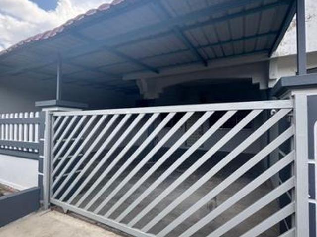 Jln Sutera Tmn Puteri Kluang Single Storey Terrace 100 full loan