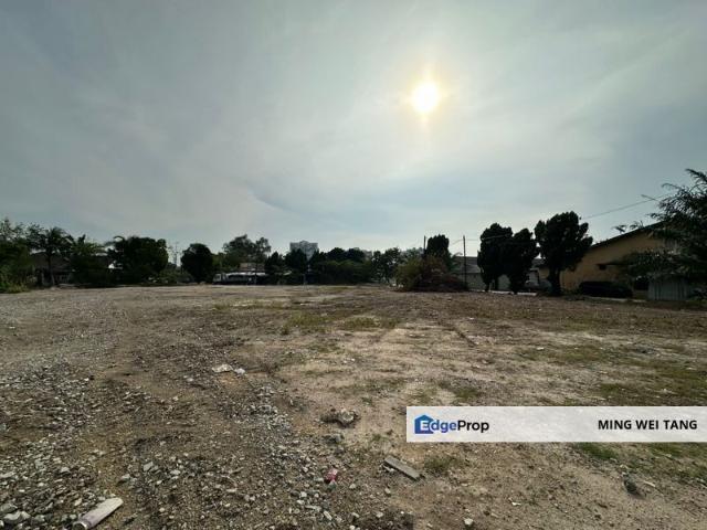 Jln Pendas Laut Petrol station Land for rent