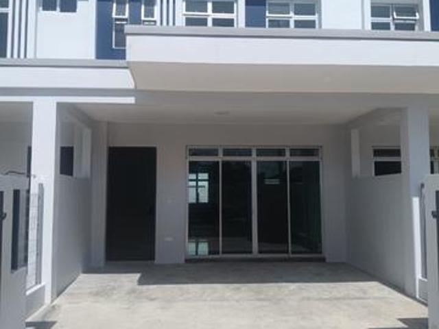 Jln Perjiranan 14 Bandar Dato Onn Double Storey For rent