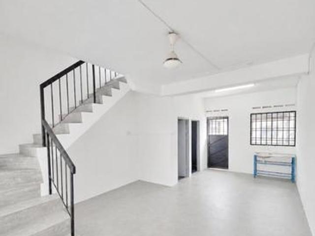 Jln Permas 7x Bandar Baru Permas Jaya Masai Double Storey Low Cost