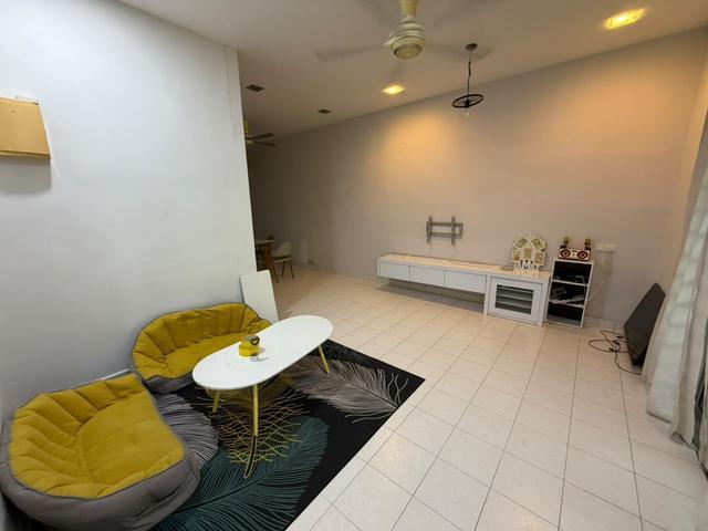 Jln Tiong Bandar Putra Unblock View with Aircon Tabletop Autogate