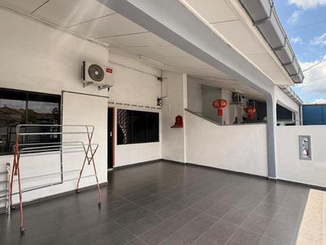 Jln Zapin Skudai Baru 1Storey With Aircon Washing Machine Bed Set