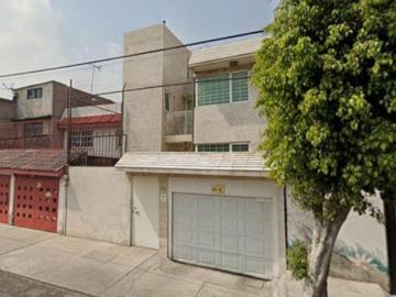 JP Casa en Valle de Aragon, Ecatepec en REMATE