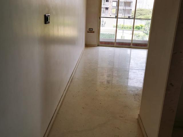 JP Eminence 2 Bedroom 920 Sq. Ft. Apartment in Andheri West Mumbai Listing ID: #10407