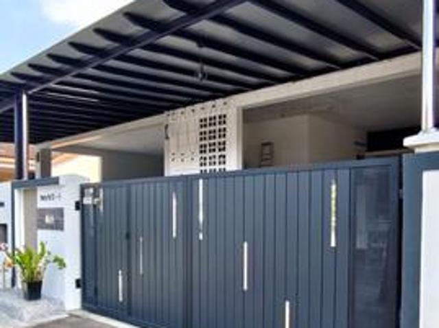 Jp perdana mount austin FULLY RENOVATED good condition near aeon ikea