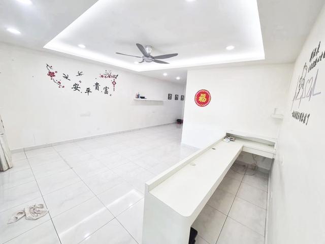 JP Perdana Double Storey Terrace House END LOT Austin