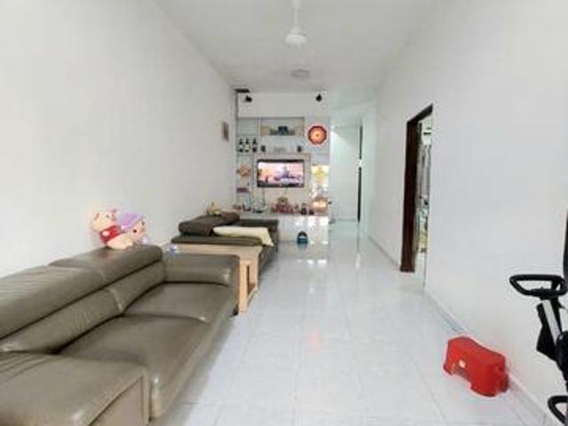 Jp Perdana 8 Single Storey Renovated Southwest Limited Well Unit