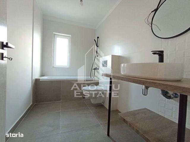 Jumatate de Duplex de vanzare in Utvin