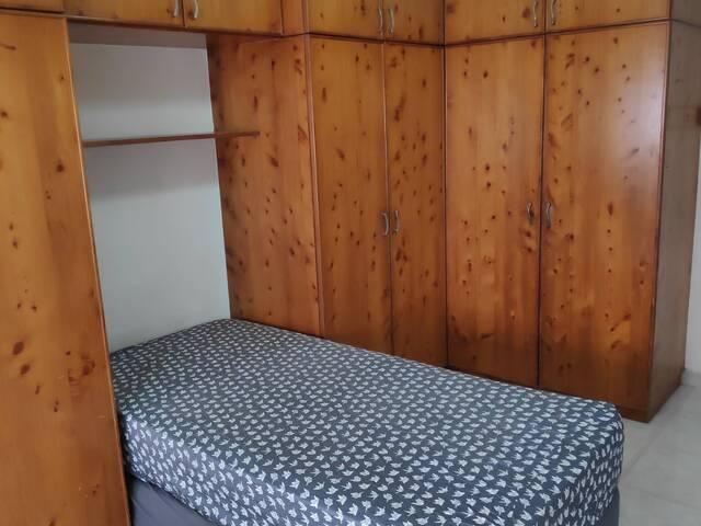 Jumbo Room. No owner. All Ladies Flat. Freedom. Privacy. No Weird Rules. Spacious. Few People