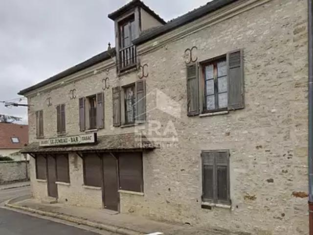 Jumeauville 78580 Achat / Vente immeuble au dernier étage cave