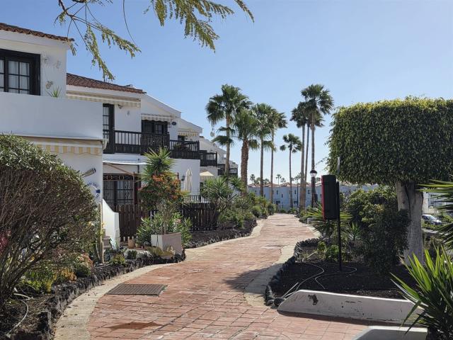 Junto a transportes, zona tranquila, cerca del mar, cerca de. 103m² Golf Del Sur