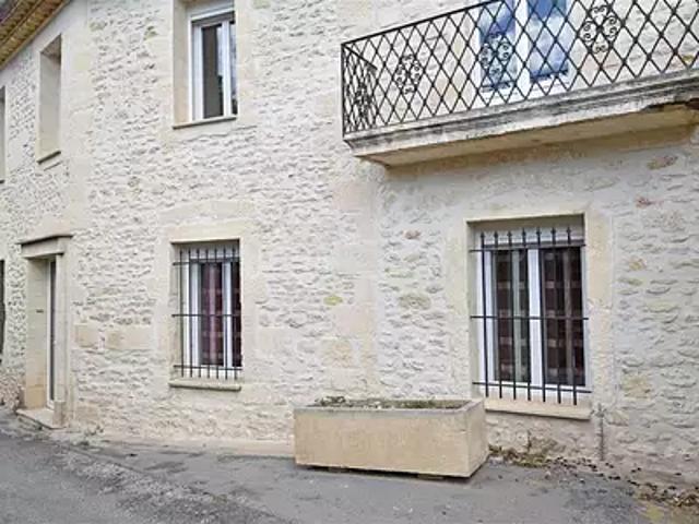 Junas 30250 Achat / Vente maison 8 pièces t8
