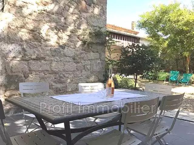 Junas 30250 Achat / Vente maison 9 pièces t9