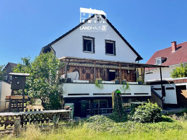Junge Familie gesucht, die dieses goldige Einfamilienhaus mit Leben erfüllt • Laubenheim