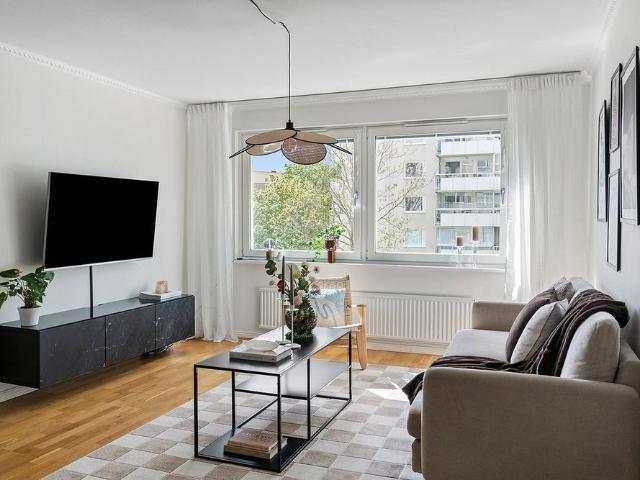 Jungfrudansen, Solna