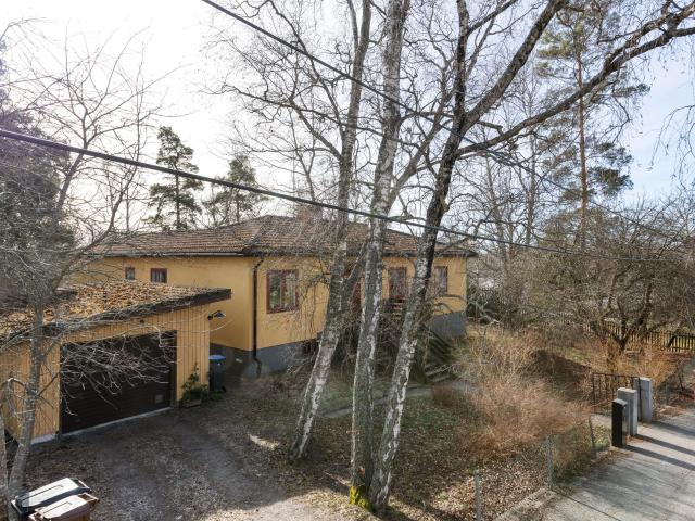 Jungfruvägen 6