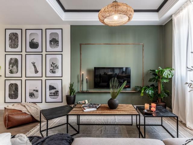Jungle Inspired 2 Bedroom Apartment in Trafalgar with Workspace and Modern Design, Madrid Amsterdam Apartments for Rent