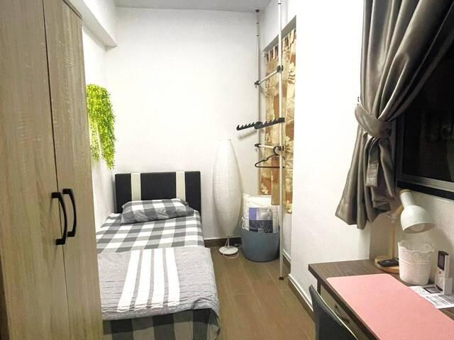 Junior Master room at Parc Vista No owner { Single Pax} no agent fee