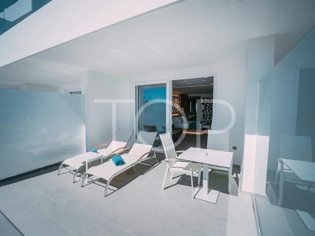 Junior Suite with amazing views in Royal Hideaway Corales Be. 55m² La Caleta