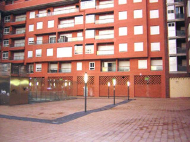 JUAN CARLOS I, Apartamento de 2 dormitorios, con garaje y trastero