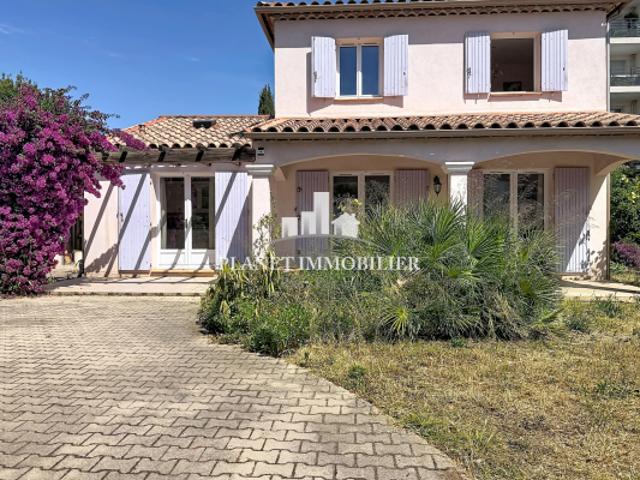 JUAN LES PINS MAISON INDIVIDUELLE PROCHE PLAGE