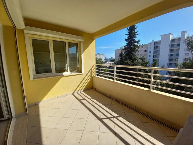 Juan Les Pins. Appartement en duplex 81m² Juan les Pins