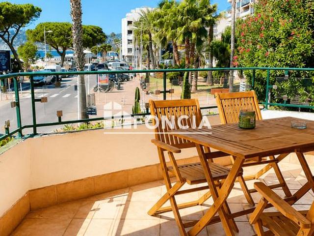 Juan les pins centre, 2 pièces avec terrasse de 20 m2 vue mer
