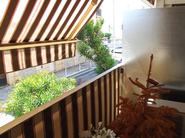 JUAN LES PINS PLAGES GRAND 3 PIECES 75 M2 + CAVE ET PARKING INTERIEUR