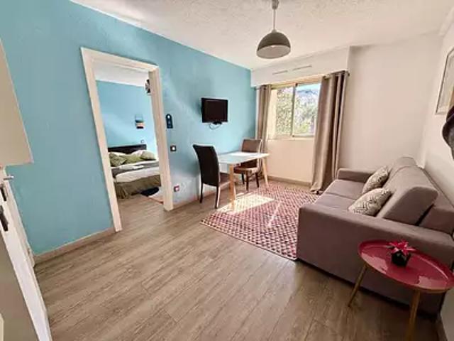 Juan les Pins 06160 Achat / Vente appartement 2 pièces t2