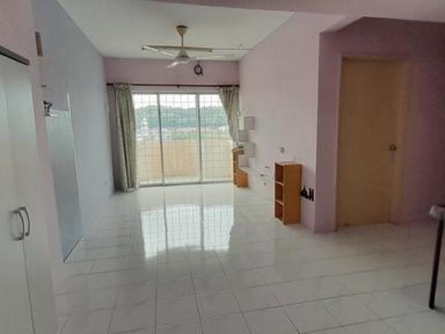 Juara Suria Apartment Cheras Seri kembanganCloud Tree