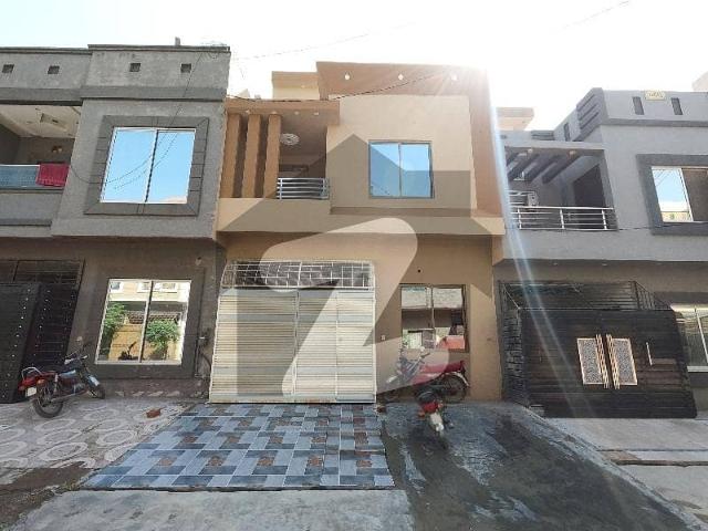 Jubilee Town Block C House Sized 3 Marla Is Available