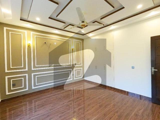 Jubilee Town Block B 10 Marla House Up For sale Jubilee Town Block B