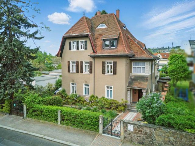 Jugendstilvilla in Radebeul mit Erweiterungspotential in bevorzugter Wohnlage!