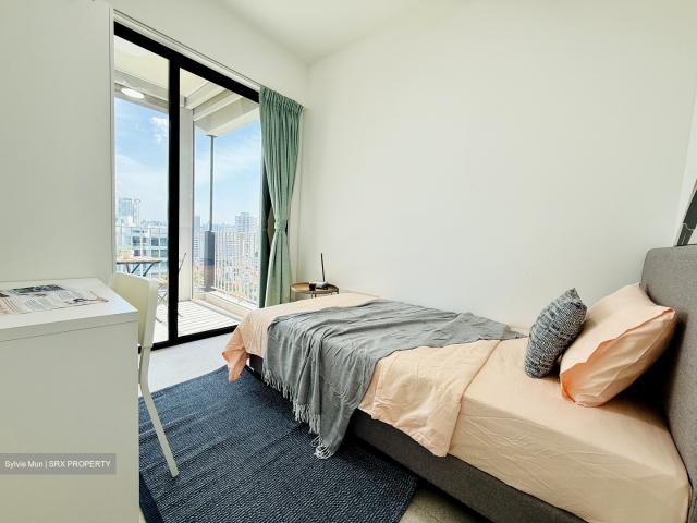 Jui Residences D12, Apartment