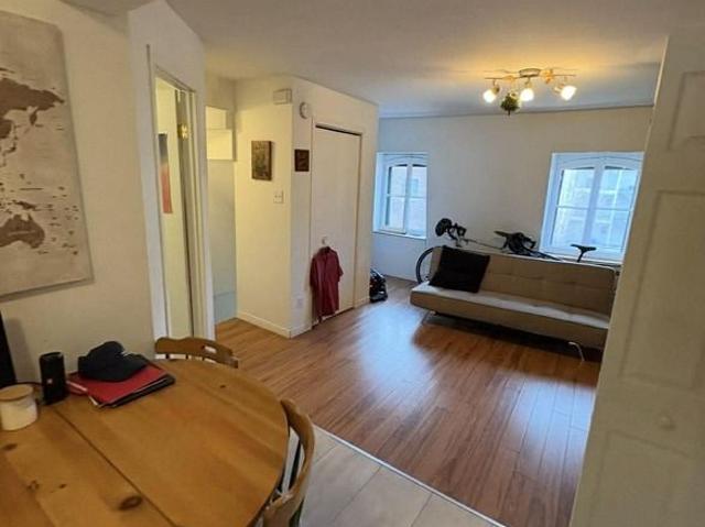 JUILLET AOÛT GRATUIT—4 ½ Vieux Québec
