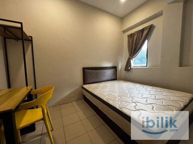 JULY PROMO‼️ *5 min walk* – Petaling Street Chinatown *8–10 min walk* – Masjid Jamek / LRT Station